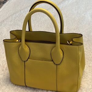 Antonio Melani new without tags canary yellow leather bag